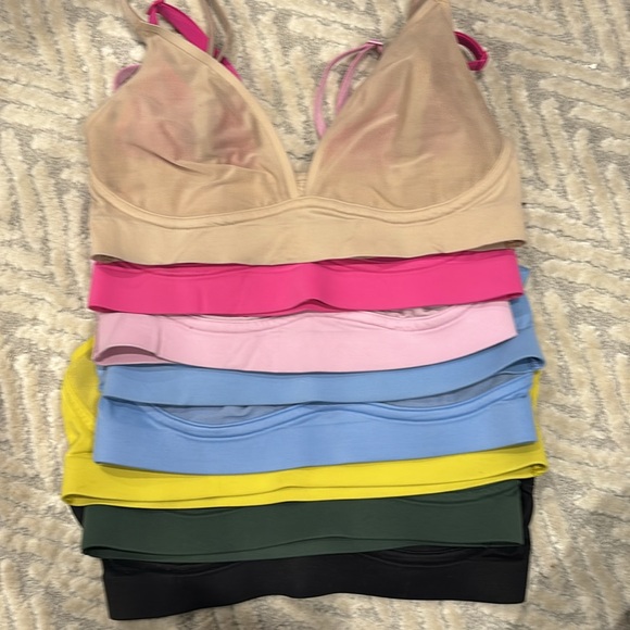 Set of 9 aerie smoothez XS bralette - Picture 2 of 8